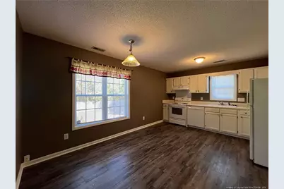 3250 Winesap Road, Hope Mills, NC 28348 - Photo 4