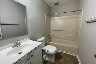 4959-B Galveston Dr, Fayetteville, NC 28303 - Photo 10