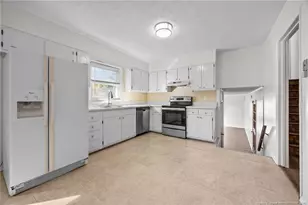 711 Goodyear Dr, Spring Lake, NC 28390 - Photo 10