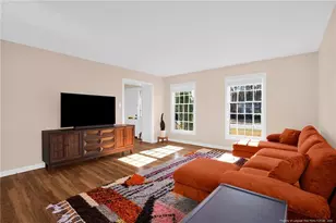 316 W Elwood Ave, Raeford, NC 28376 - Photo 4