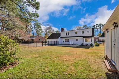 316 W Elwood Avenue, Raeford, NC 28376 - Photo 2