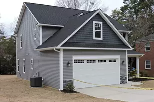 505 Martine Rd, Fayetteville, NC 28305 - Photo 2