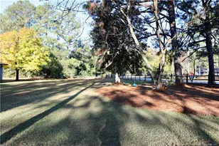 948 Pinebluff Lake Rd, Aberdeen, NC 28315 - Photo 4