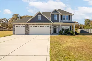 2301 Northway Ct, Hope Mills, NC 28348 - Photo 1