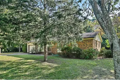 1001 Arberdale Drive, Fayetteville, NC 28304 - Photo 2