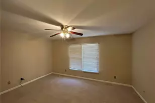 2410 Fairfax Pl, Fayetteville, NC 28303 - Photo 12