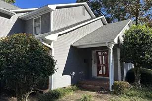 2410 Fairfax Pl, Fayetteville, NC 28303 - Photo 1