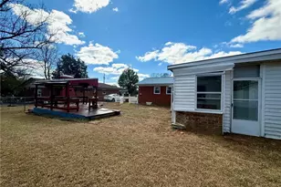 741 Newport Rd, Fayetteville, NC 28314 - Photo 32