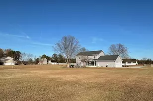 4851 Veasey Mill Dr, Wade, NC 28395 - Photo 4