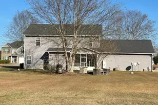 4851 Veasey Mill Dr, Wade, NC 28395 - Photo 2
