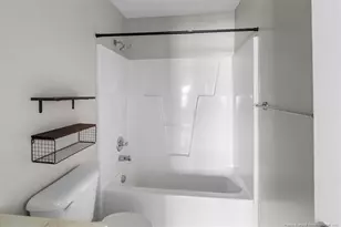 1607 Stonewood Dr, Fayetteville, NC 28306 - Photo 20