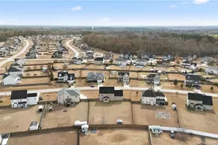 6614 Planters Row Dr, Hope Mills, NC 28348 - Photo 46