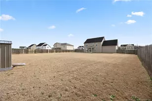 6614 Planters Row Dr, Hope Mills, NC 28348 - Photo 44