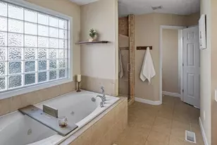 1328 Masterpiece Dr, Hope Mills, NC 28348 - Photo 14