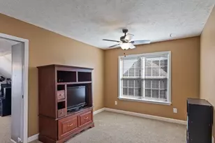 1328 Masterpiece Dr, Hope Mills, NC 28348 - Photo 34