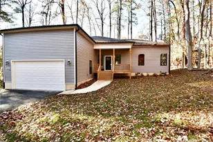 725 Piccadilly Courts, Sanford, NC 27332 - Photo 1