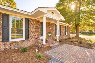 3304 N McMillian St, Lumberton, NC 28358 - Photo 2