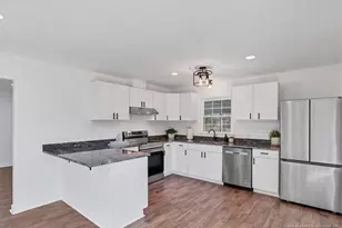 3304 N McMillian St, Lumberton, NC 28358 - Photo 16