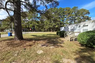 826 Rembrandt Dr, Fayetteville, NC 28314 - Photo 12