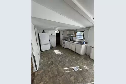 566 Quail Run Road, Lumberton, NC 28358 - Photo 8