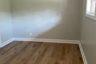 217 Bethune St, Fayetteville, NC 28305 - Photo 8