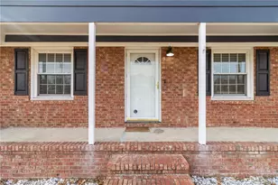 2554 Bel Aire St, Fayetteville, NC 28306 - Photo 6