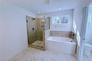 2512 Spring Valley Rd, Fayetteville, NC 28303 - Photo 8