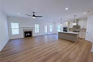 2512 Spring Valley Rd, Fayetteville, NC 28303 - Photo 4