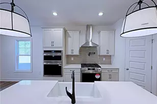 2512 Spring Valley Rd, Fayetteville, NC 28303 - Photo 6