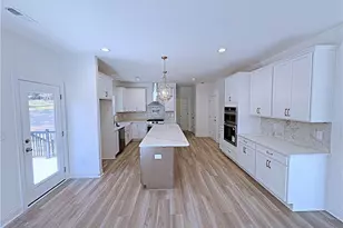 2513 Spring Valley Rd, Fayetteville, NC 28303 - Photo 6