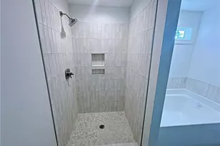 2513 Spring Valley Rd, Fayetteville, NC 28303 - Photo 12