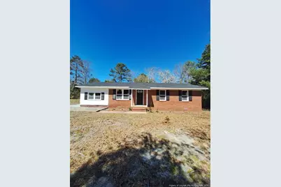 427 Jones Avenue, Raeford, NC 28376 - Photo 2