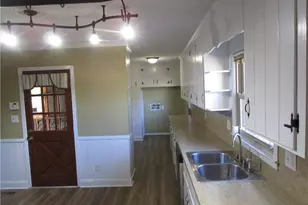 615 Galloway Dr, Fayetteville, NC 28303 - Photo 6