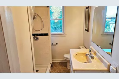 1801 Carthage Street, Sanford, NC 27330 - Photo 18