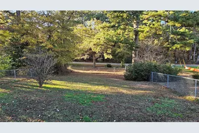 1801 Carthage Street, Sanford, NC 27330 - Photo 6