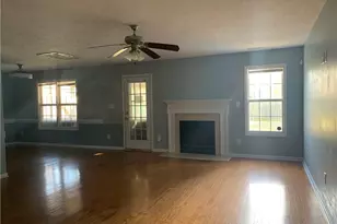 4235 Redspire Ln, Fayetteville, NC 28306 - Photo 2