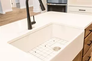 7058 Pocosin, Fayetteville, NC 28312 - Photo 12