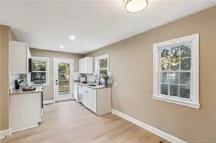 5108 Walnut Dr, Fayetteville, NC 28304 - Photo 8