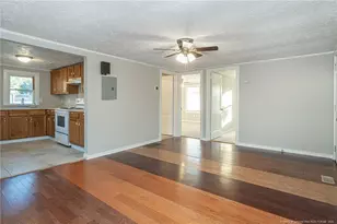 407 S Little Ave, Dunn, NC 28334 - Photo 8