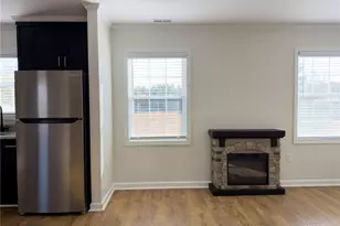 1075B Pine St, Pembroke, NC 28372 - Photo 10