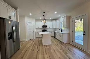 5855 State Rd, Hope Mills, NC 28348 - Photo 8