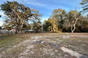 433 Cumberland Ave, Raeford, NC 28376 - Photo 24