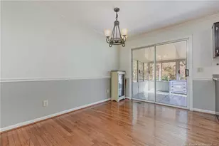 309 S Currie Dr, Sanford, NC 27330 - Photo 6