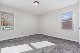 309 S Currie Dr, Sanford, NC 27330 - Photo 10