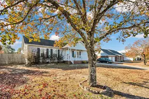 101 2 Hours Ct, Raeford, NC 28376 - Photo 2