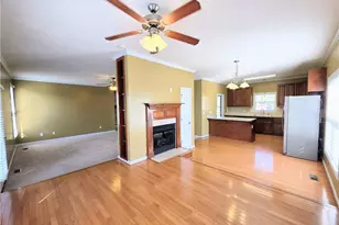 1612 Middle Creek Ct, Fayetteville, NC 28314 - Photo 8