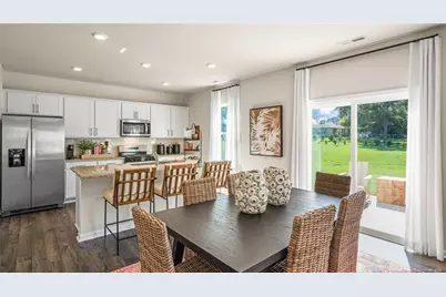 106 Discovery Way, Spring Lake, NC 28390 - Photo 6