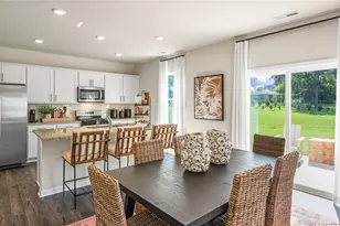 106 Discovery Wy, Spring Lake, NC 28390 - Photo 6