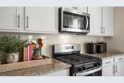 106 Discovery Way, Spring Lake, NC 28390 - Photo 8