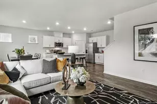 124 Discovery Wy, Spring Lake, NC 28390 - Photo 10